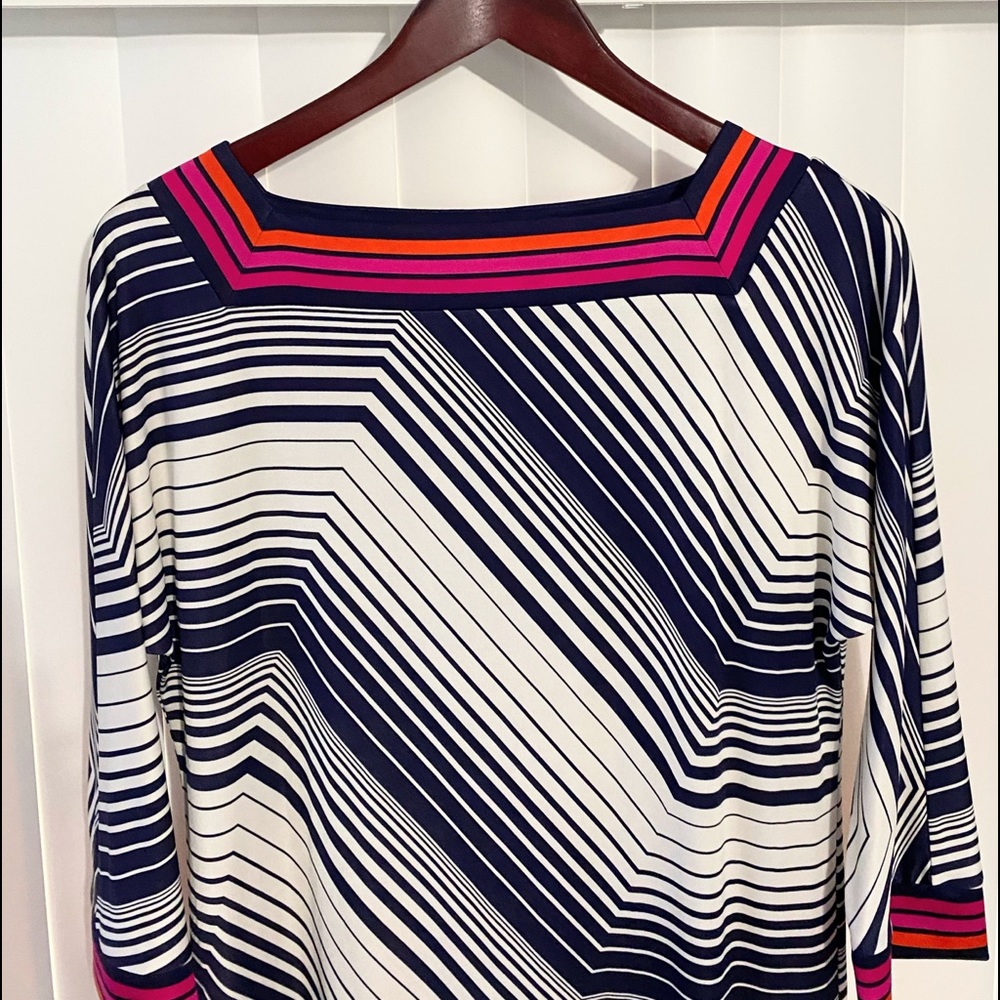 New with tags Trina Turk indigo and pearl Geo bottle square-neck body co… - Picture 10 of 14